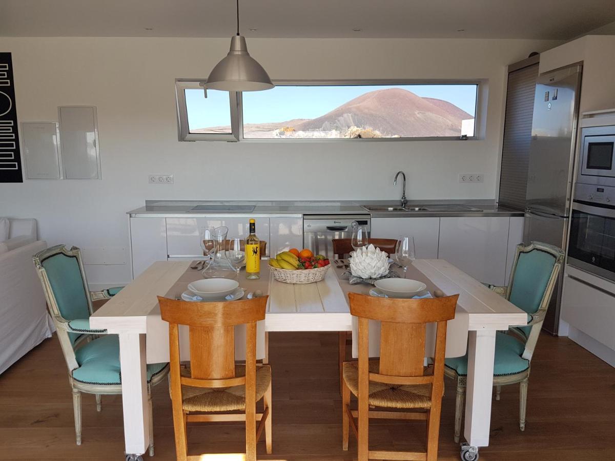 Majanicho Rock - Villa With Heated Pool Lajares Exterior foto